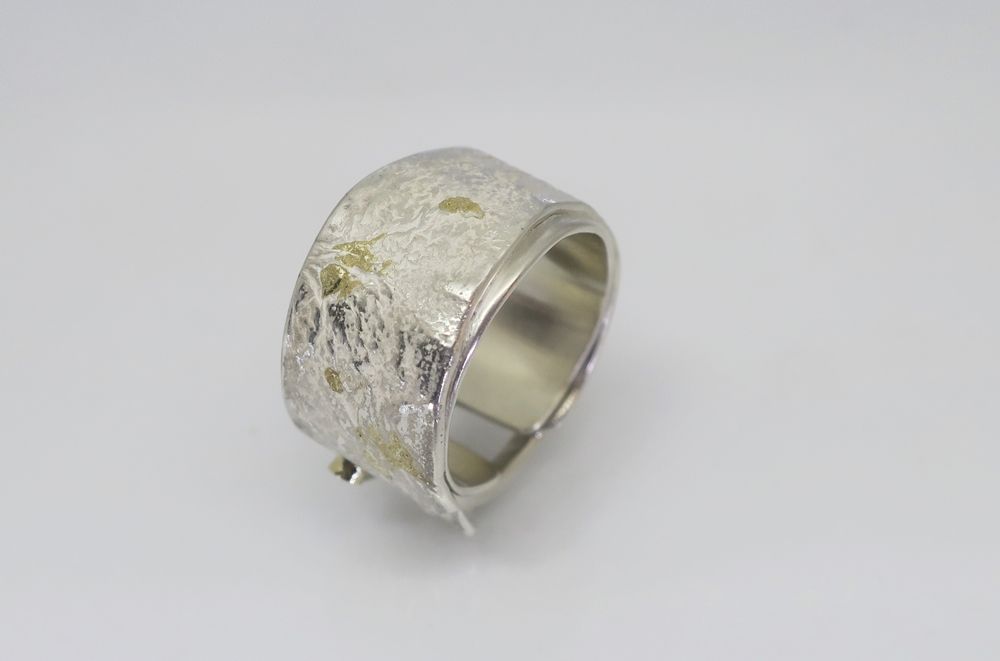 bague tectonique karine niemand