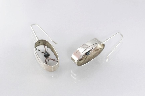 Boucles d'oreilles "Eclairs" (argent, or jaune, perle) Boucles d'oreilles "Eclairs" (argent, or jaune, perle)