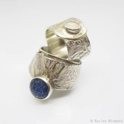 Anneaux "Tectoniques" argent or jaune, opale, quartz Anneaux "Tectoniques" argent or jaune, opale, quartz