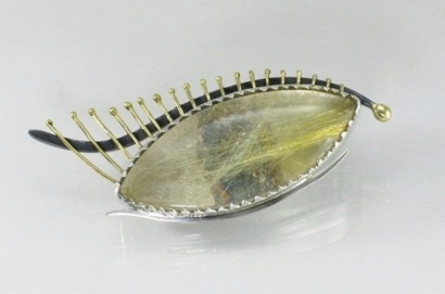 "Etoiles filantes" (Broche "Œil allumé") . 2015 "Etoiles filantes" (Broche "Œil allumé") . 2015