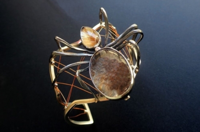 "Etoiles filantes" (Bracelet Araignée). 2020 "Etoiles filantes" (Bracelet Araignée). 2020