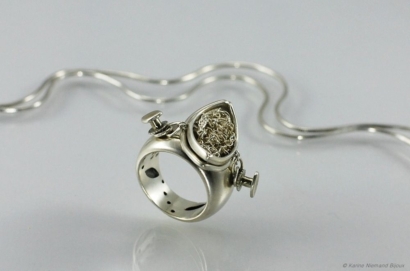 Bague/Bracelet "l'Odyssée". Création 2011 Bague/Bracelet "l'Odyssée". Création 2011