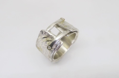 Anneau Homme/femme "Tectonique" avec 2 diamants Anneau Homme/femme "Tectonique" avec 2 diamants