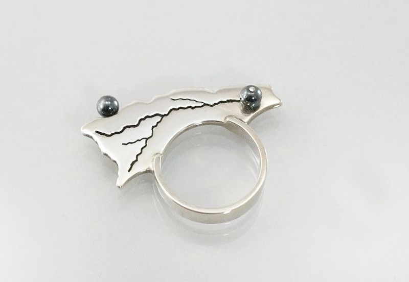 Bague "Eclairs" (argent, perles) Bague "Eclairs" (argent, perles)