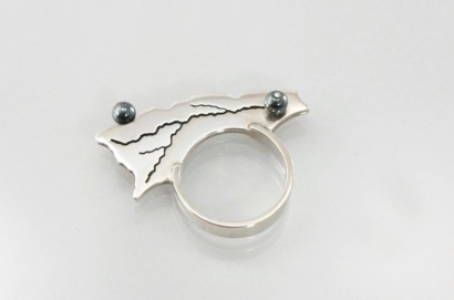 Bague "Eclairs" (argent, perles) Bague "Eclairs" (argent, perles)